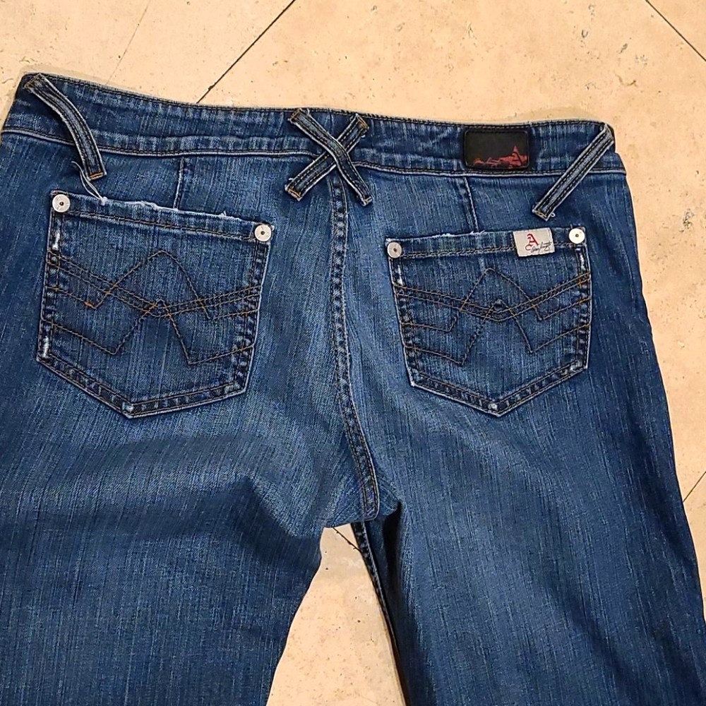 Allen Schwartz Capri Size 31 Jeans